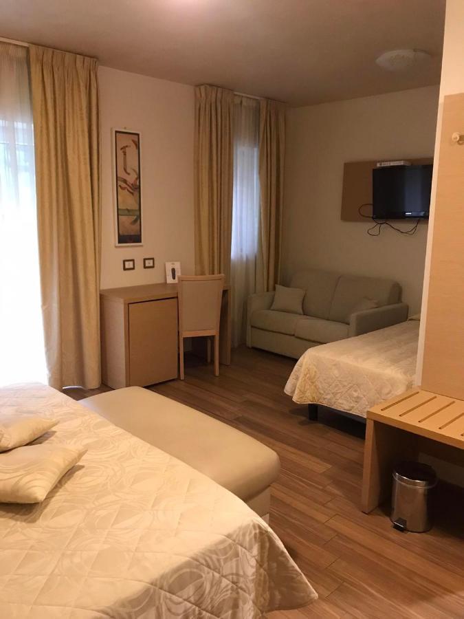 Hotel Duchessa Della Sila San Giovanni in Fiore Ngoại thất bức ảnh