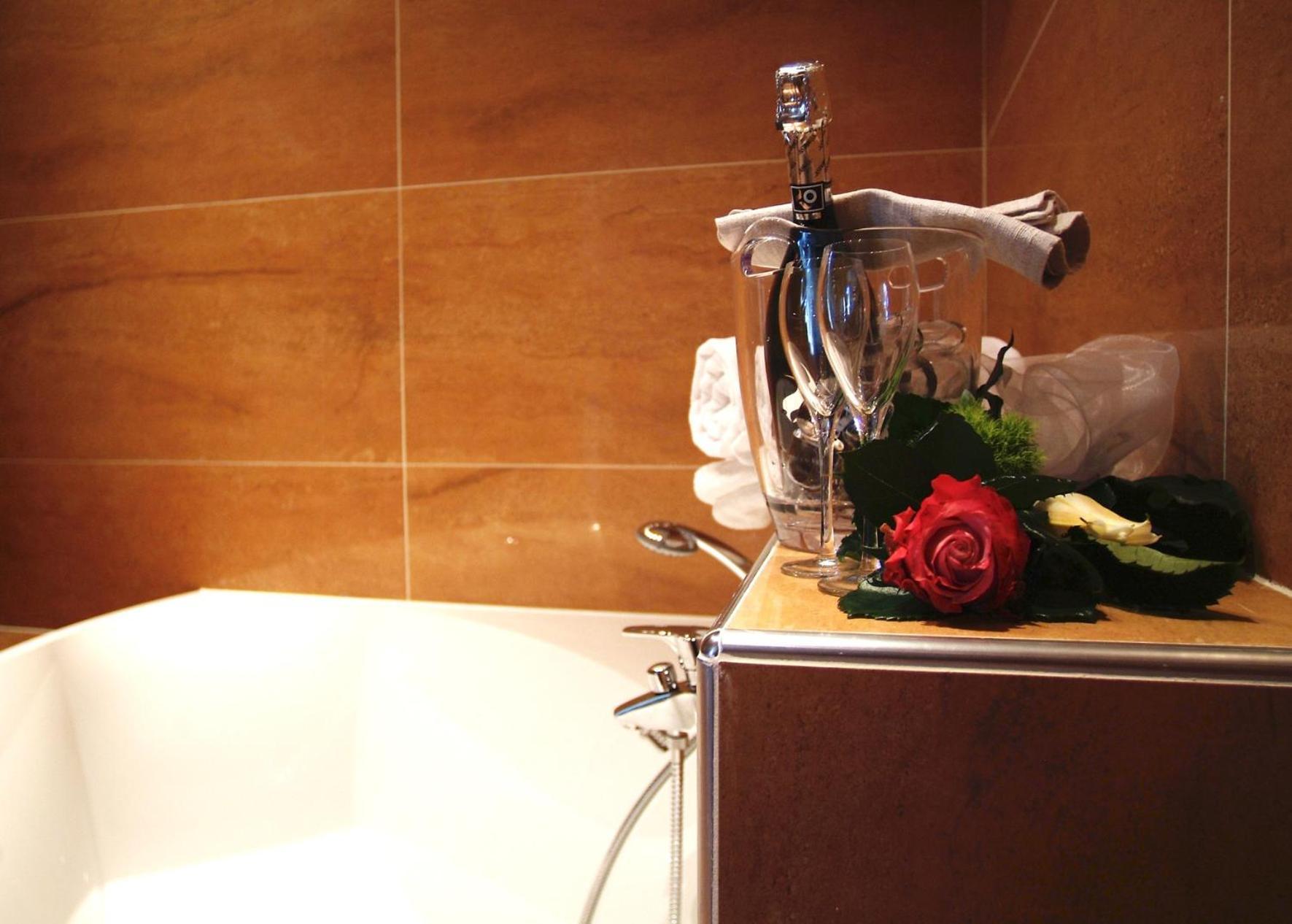 Hotel Duchessa Della Sila San Giovanni in Fiore Ngoại thất bức ảnh