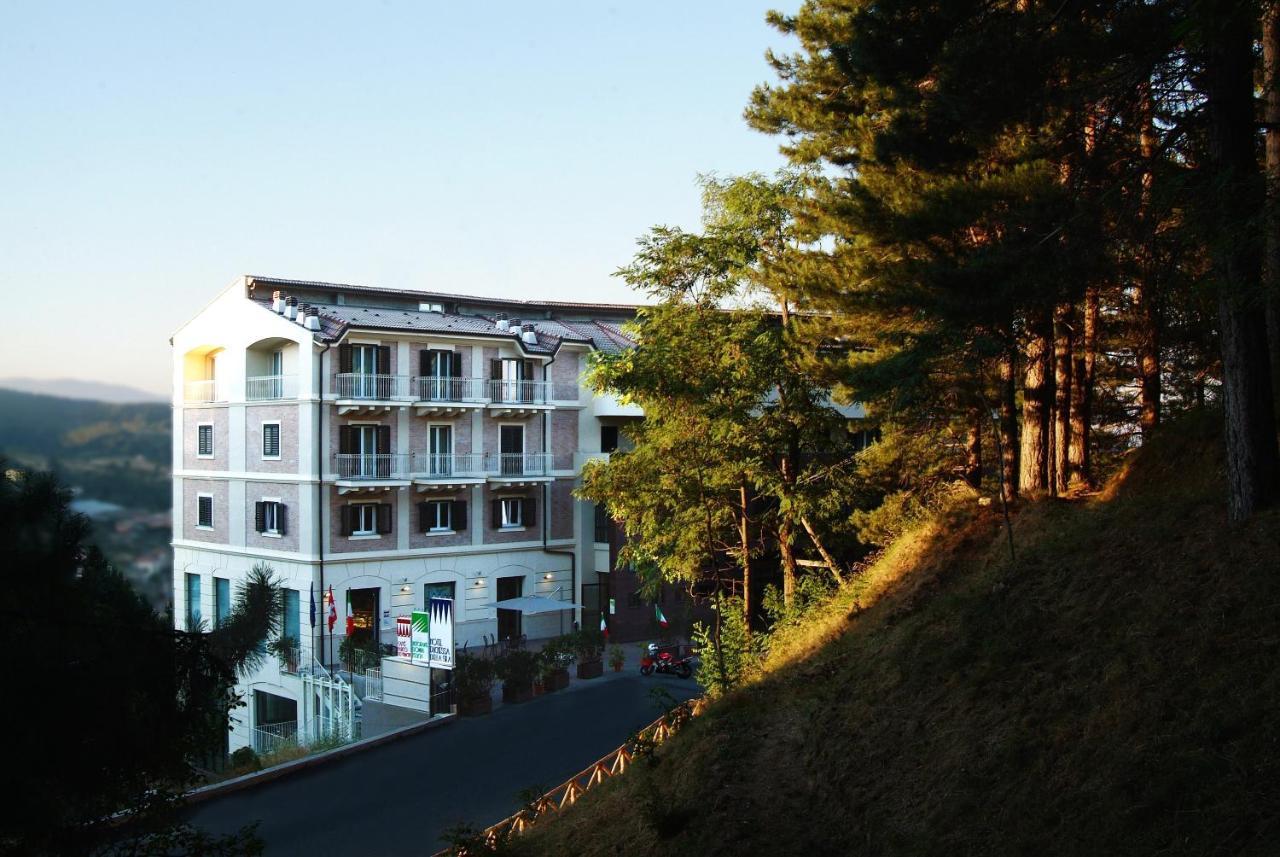 Hotel Duchessa Della Sila San Giovanni in Fiore Ngoại thất bức ảnh
